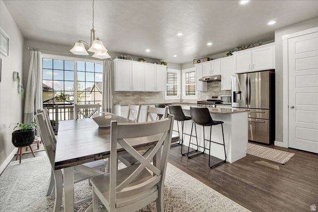 2449 N SARUS CRANE DR, Clinton, UT 84015