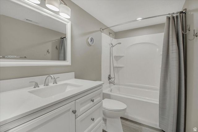 2449 N SARUS CRANE DR, Clinton, UT 84015