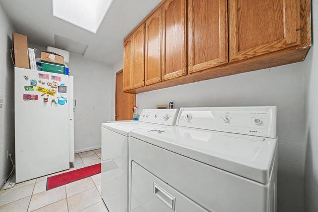 19484 Deerwood Dr, Volcano, CA 95689