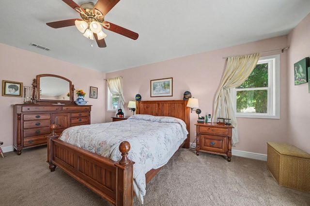 19484 Deerwood Dr, Volcano, CA 95689