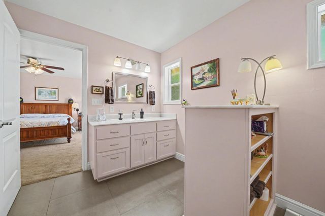 19484 Deerwood Dr, Volcano, CA 95689