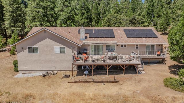 19484 Deerwood Dr, Volcano, CA 95689