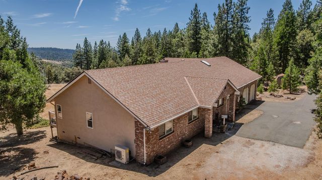 19484 Deerwood Dr, Volcano, CA 95689