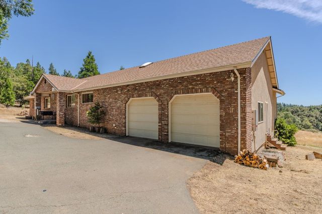 19484 Deerwood Dr, Volcano, CA 95689