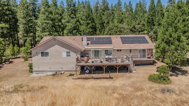 19484 Deerwood Dr, Volcano, CA 95689