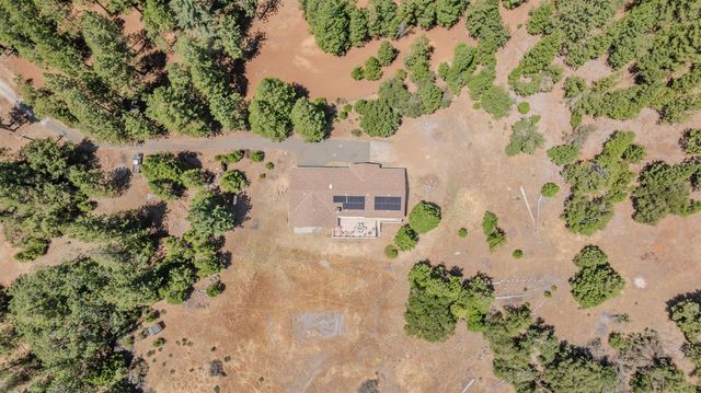 19484 Deerwood Dr, Volcano, CA 95689