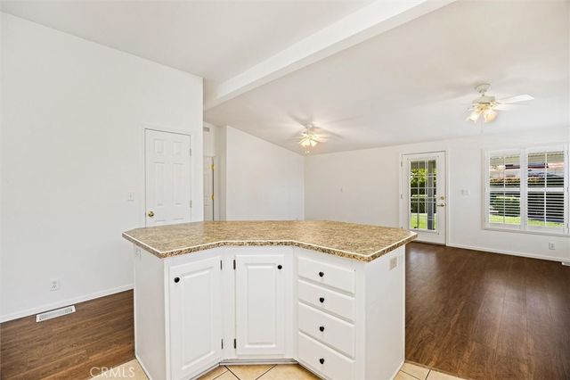 372 Lark Drive, Paso Robles, CA 93446