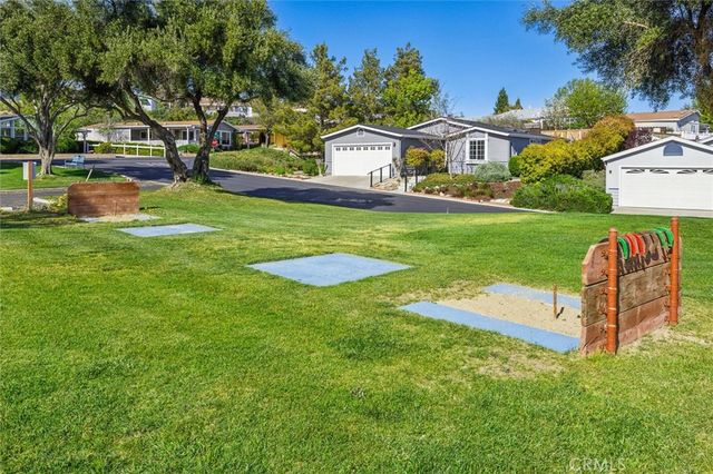 372 Lark Drive, Paso Robles, CA 93446