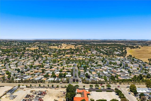 372 Lark Drive, Paso Robles, CA 93446