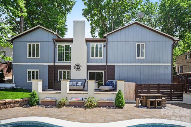 7108 Hollyhouse Drive, Charlotte, NC 28215