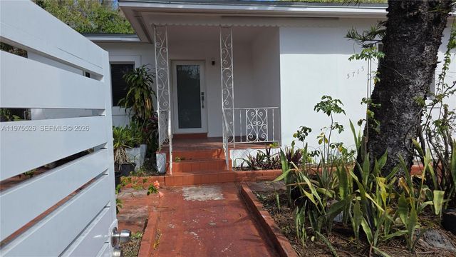 5715 NW 6th Ave 0, Miami, FL 33127