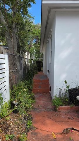 5715 NW 6th Ave 0, Miami, FL 33127