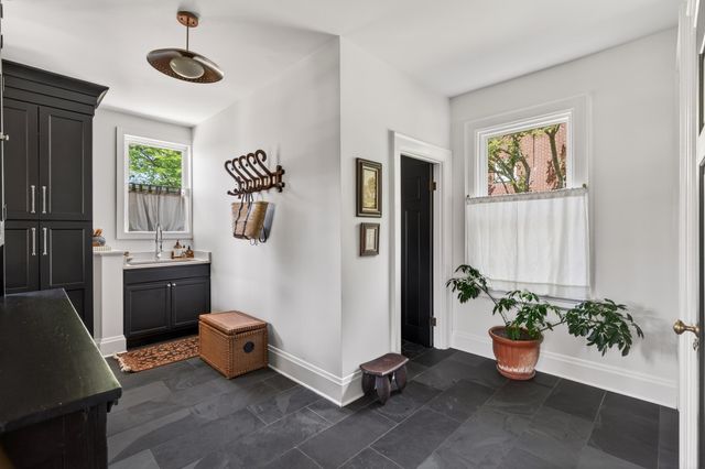 83 Kyles Lane, Covington, KY 41011