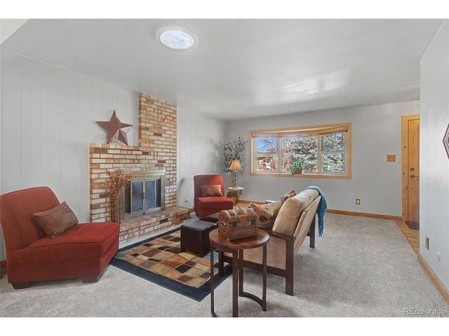 711 Hoorne Ave, Colorado Springs, CO 80907