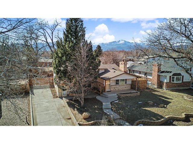 711 Hoorne Ave, Colorado Springs, CO 80907