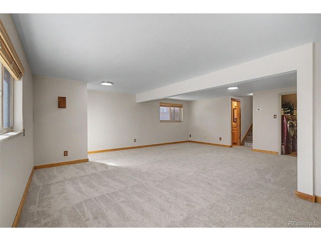 711 Hoorne Ave, Colorado Springs, CO 80907