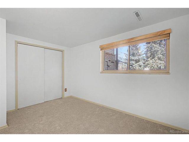 711 Hoorne Ave, Colorado Springs, CO 80907