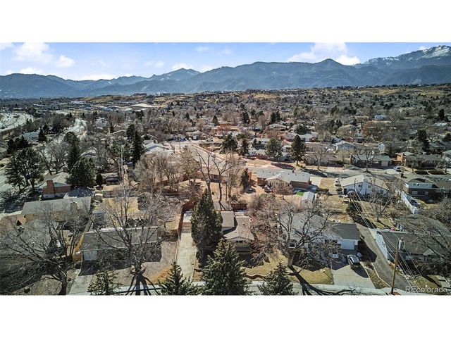 711 Hoorne Ave, Colorado Springs, CO 80907