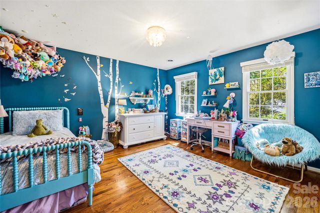 1218 Everette Place, Hendersonville, NC 28791