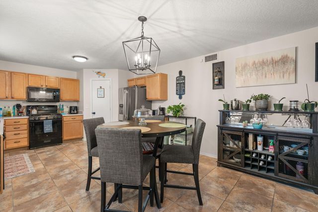 12008 Rocky Crest Drive NW, Albuquerque, NM 87114