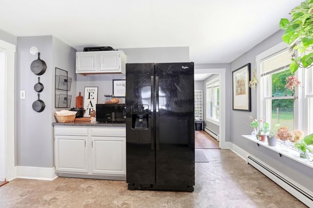 180 Hill Road, Franklin, NH 03235