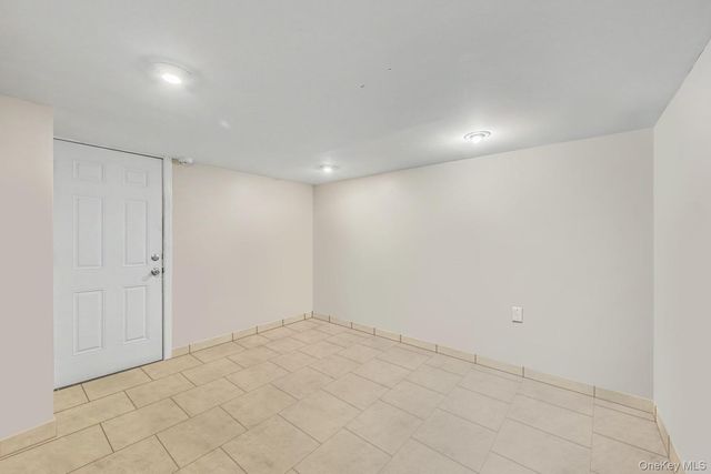 2059 33rd Street, Astoria, NY 11105