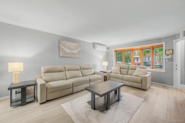 2059 33rd Street, Astoria, NY 11105
