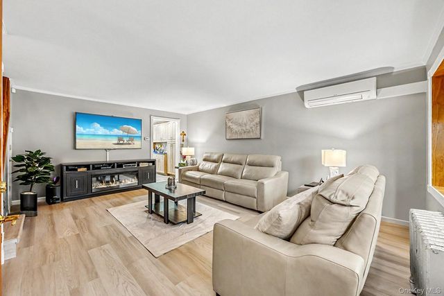 2059 33rd Street, Astoria, NY 11105