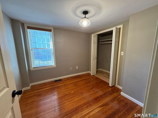 158 College Street 160A, Middletown, CT 06457