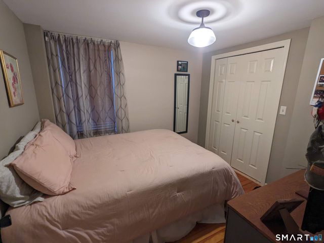 158 College Street 160A, Middletown, CT 06457