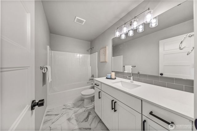 9903 16th Place SE, Lake Stevens, WA 98258