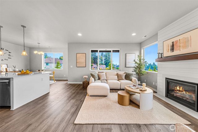 9903 16th Place SE, Lake Stevens, WA 98258