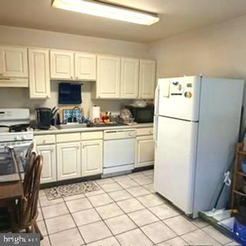 803 FORREST ST, Conshohocken, PA 19428