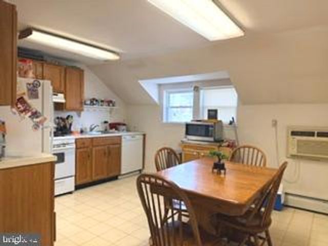 803 FORREST ST, Conshohocken, PA 19428