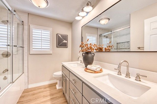 12 Via Hacienda, Rancho Santa Margarita, CA 92688