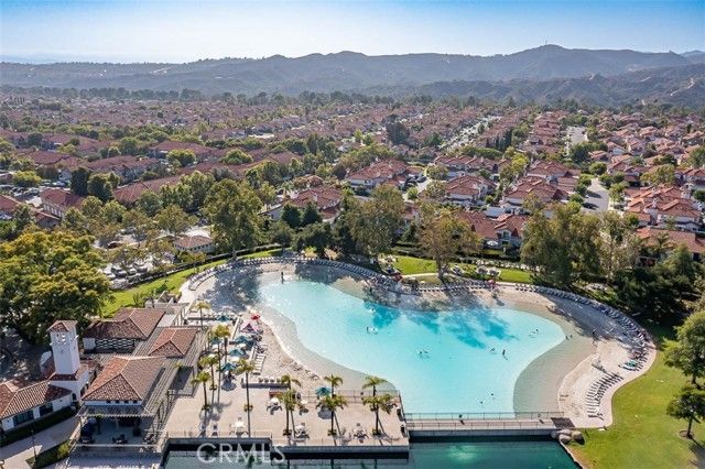 12 Via Hacienda, Rancho Santa Margarita, CA 92688