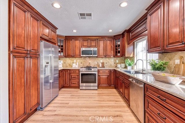 12 Via Hacienda, Rancho Santa Margarita, CA 92688