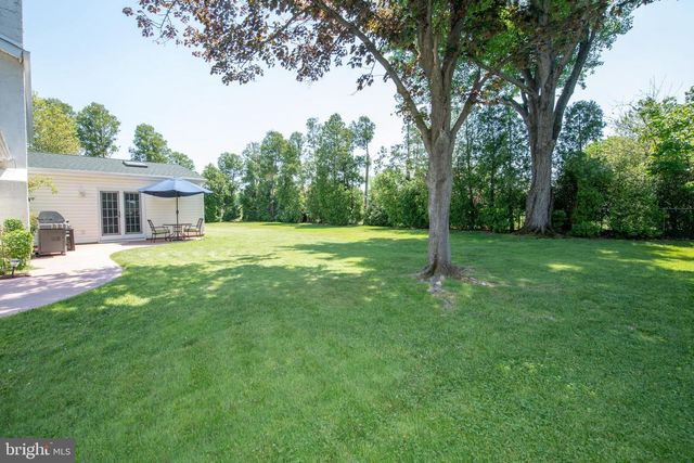 911 THORNTON RD, Horsham, PA 19044