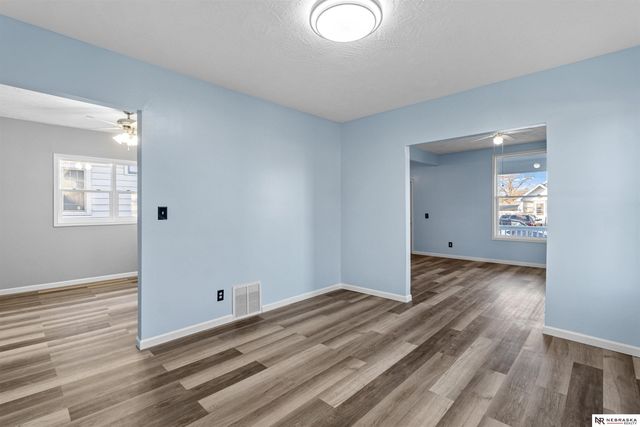 3719 X Street, Omaha, NE 68107