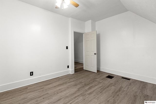 3719 X Street, Omaha, NE 68107