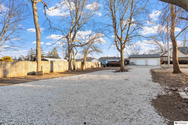 3719 X Street, Omaha, NE 68107