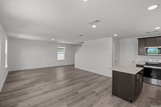 5021 CONCH SHELL, San Antonio, TX 78245
