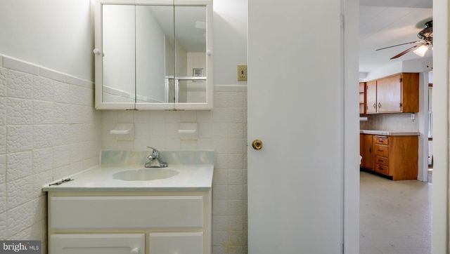 334 MCKINLEY ST, Bristol, PA 19007