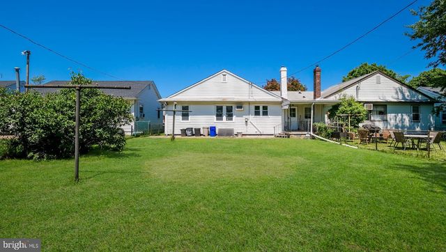 334 MCKINLEY ST, Bristol, PA 19007