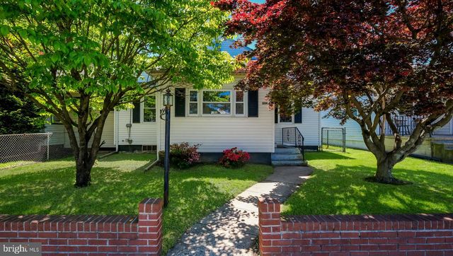 334 MCKINLEY ST, Bristol, PA 19007