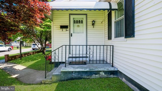 334 MCKINLEY ST, Bristol, PA 19007
