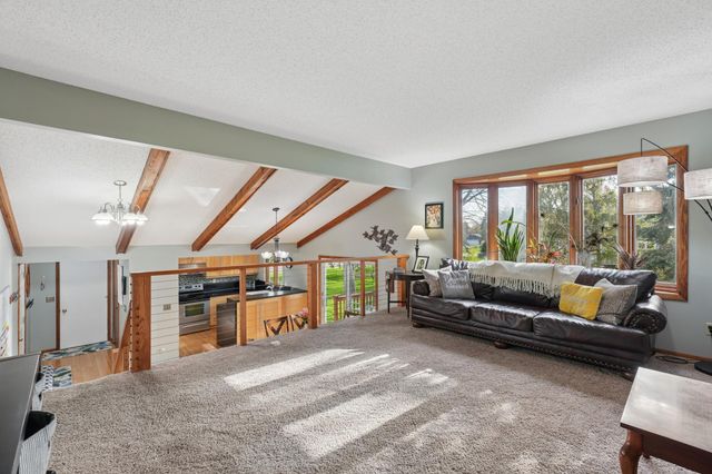 5870 Daniel Court, Shoreview, MN 55126