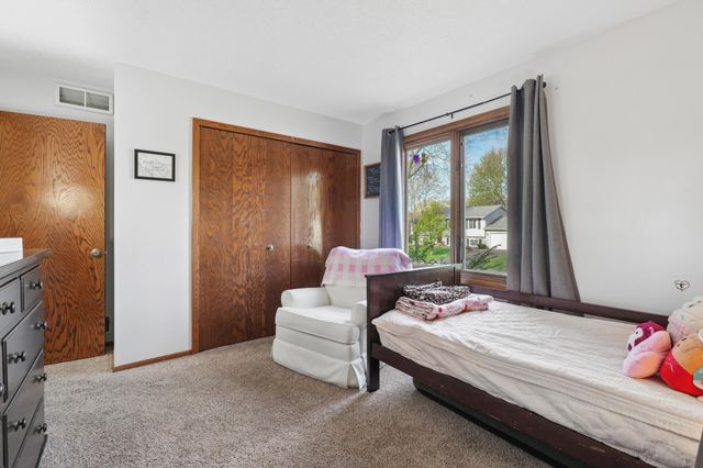 5870 Daniel Court, Shoreview, MN 55126