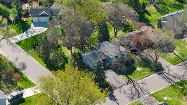 5870 Daniel Court, Shoreview, MN 55126