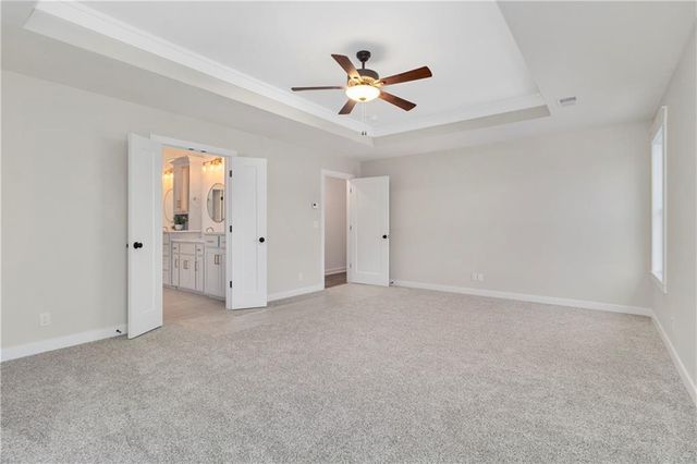 10615 N Mulberry Street, Kansas City, MO 64155